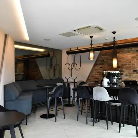 Hotel Bank 4*